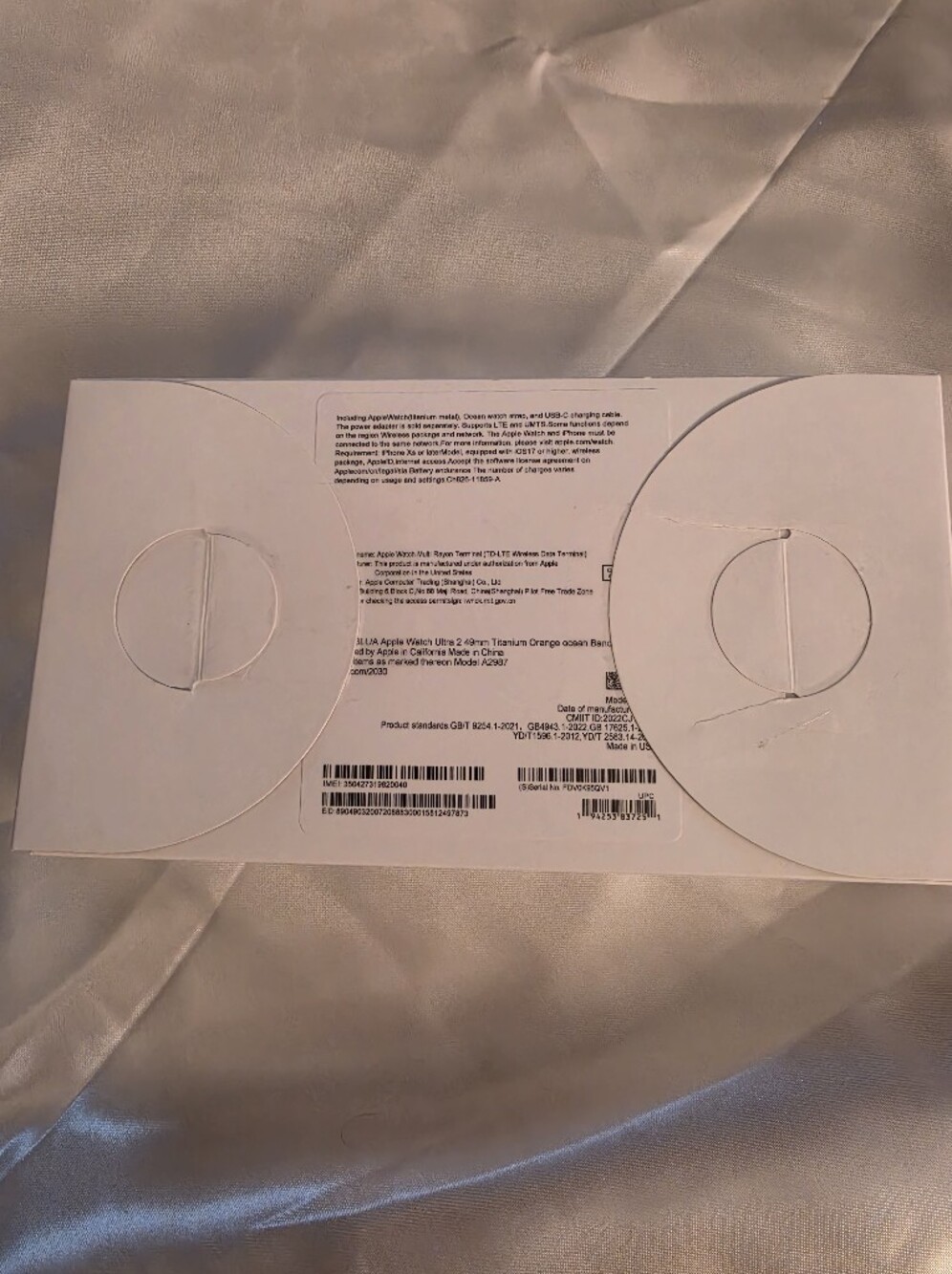 Apple Smartwatch Box with White Packaging
